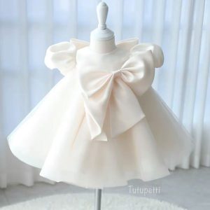 Đầm Công Chúa Đính Nơ Cho Bé Dự Tiệc Thôi Nôi Dể Thương