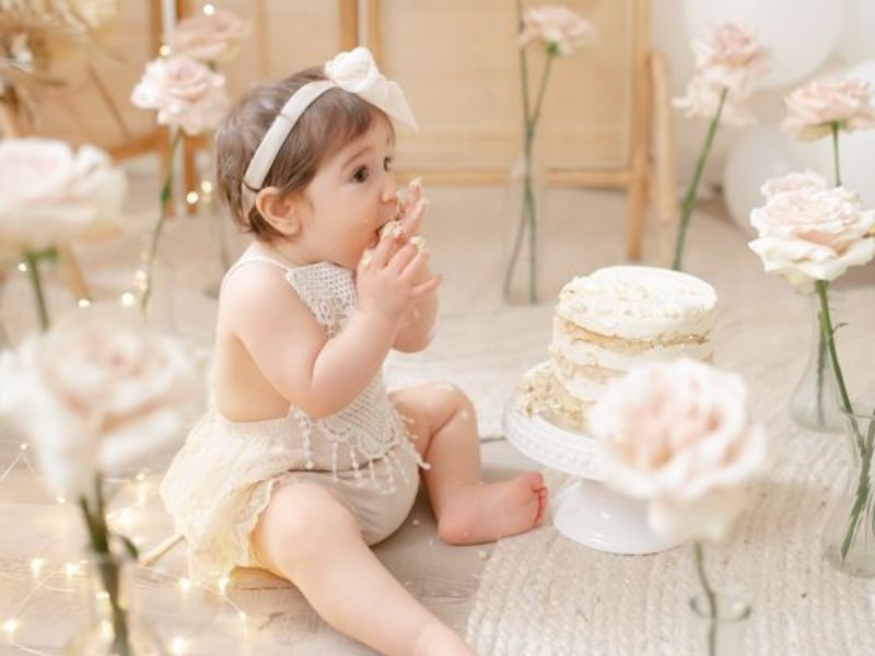Bé Gái Tên Yến Đệm Gì Hay? 7 Ten lay cam hung tu thien nhien