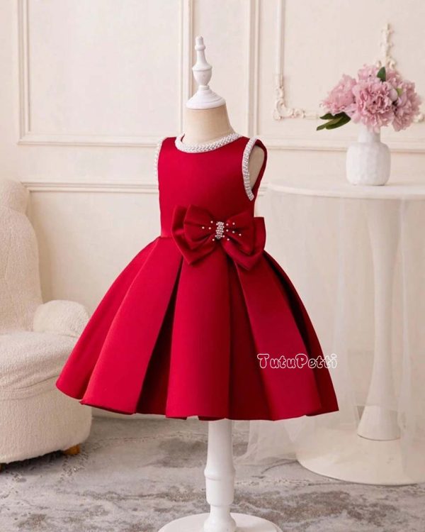 Đầm Công Chúa đỏ viền ngọc trai