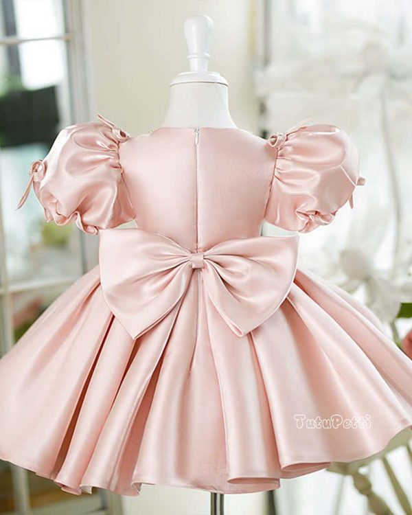 Đầm Công Chúa nơ ngực kết cườm