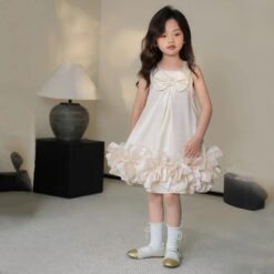 Đầm Tiểu Thư Bèo Trắng Kem