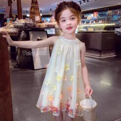 Đầm Tiểu Thư Đính Hoa Trắng