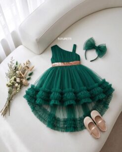 Đầm Công Chúa Lệch Vai Aurora